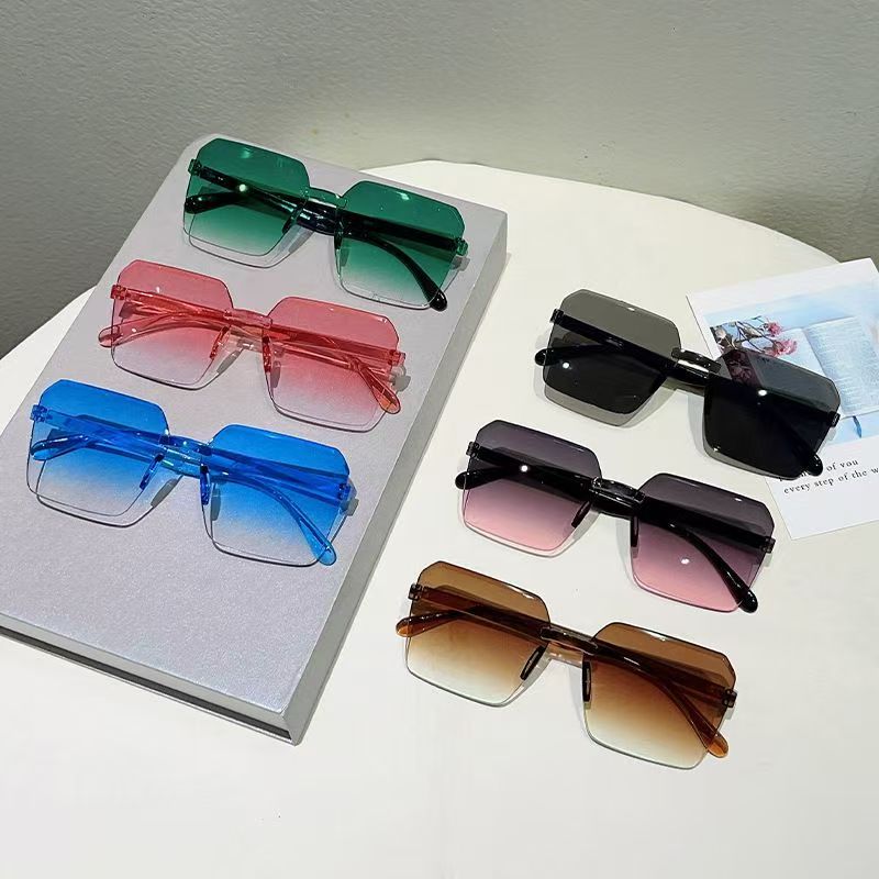 Nowe, modne, bezramkowe okular – Designer Sunglasses recenzja i cena